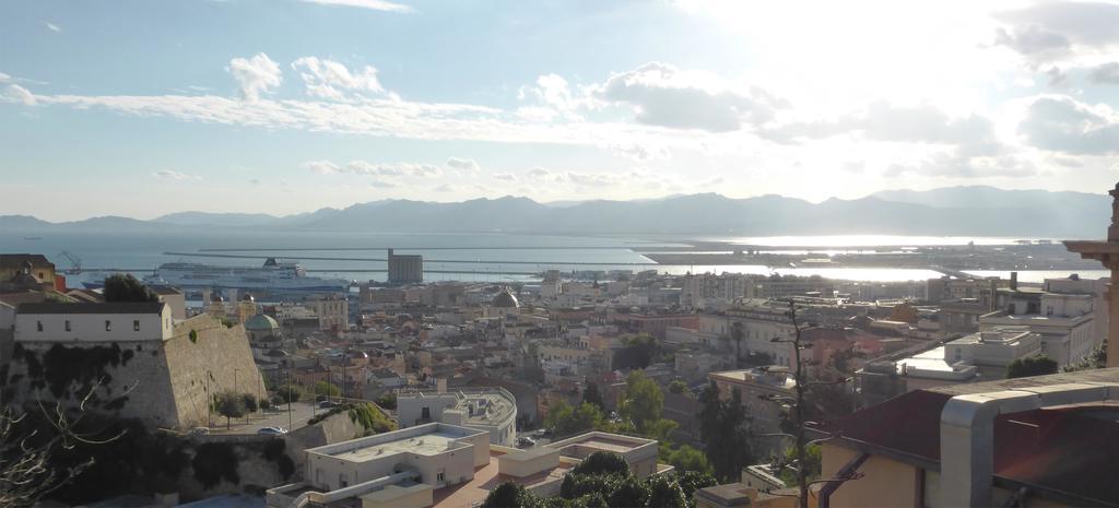 Caralis Holiday Cagliari Exterior foto