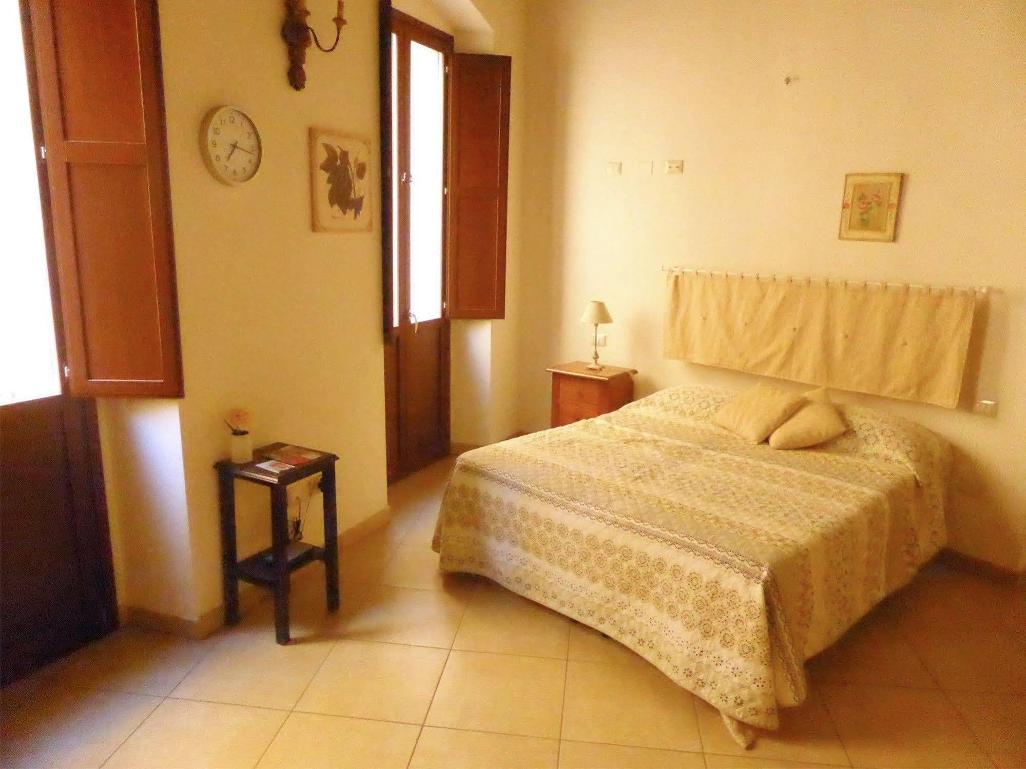 Caralis Holiday Cagliari Exterior foto